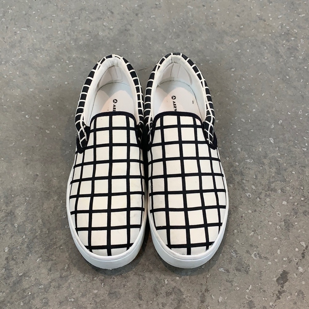 Airwalk  Slip On Sneakers